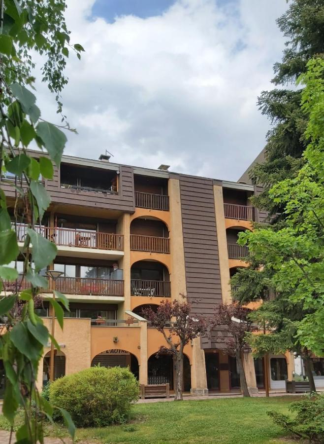 Beautiful Studio With Balcony In Briancon 外观 照片